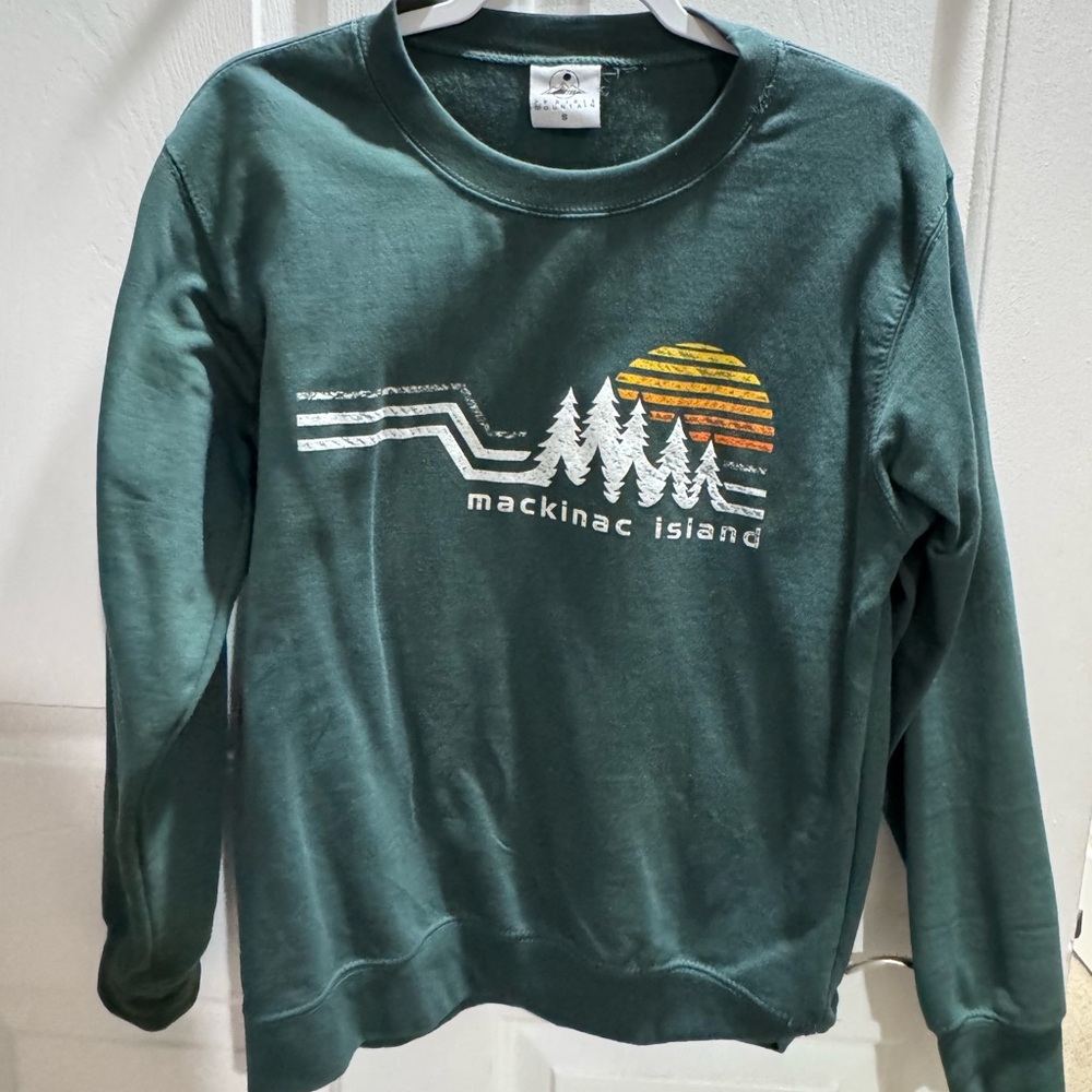 Mackinac Island Crewneck